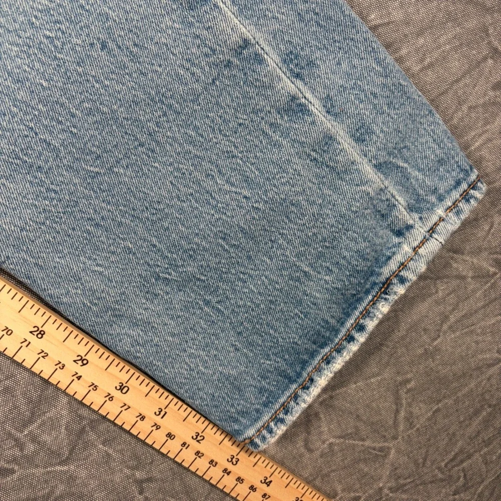 Levi's Jeans Mens 33x34 Light Blue 501 Original Fit Straight Leg Button Fly